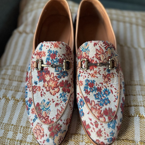 TAFT Jacquard Florence Rusell Loafer - Picture 5 of 10